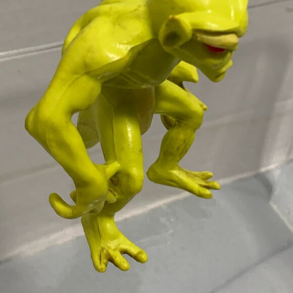 Blackstar Galoob Action Figure - Alien Demon Gargoyle 3" Figure Preowned, some a - Picture 5 of 7